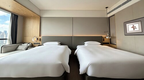Xian Fengdong Grand SkyLight Hotel