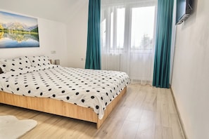 5 camere, Wi-Fi gratuito, lenzuola