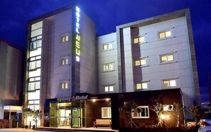 Exterior - Jeju Fantastic Oceanview Sydney Hotel (Jeju City)