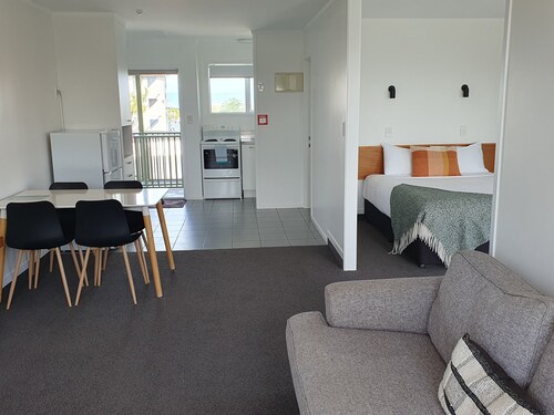 Ruakaka Beach Front Motel