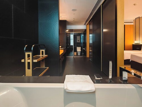 AbrilsHotel