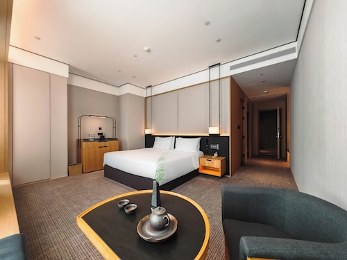 AbrilsHotel