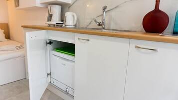 Urban White | Bahagian dalam