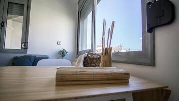 Apartment, Balkon, Stadtblick | Speisen