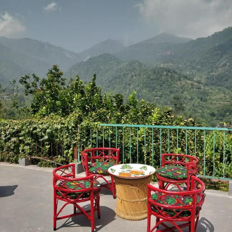 Tempat makan luar