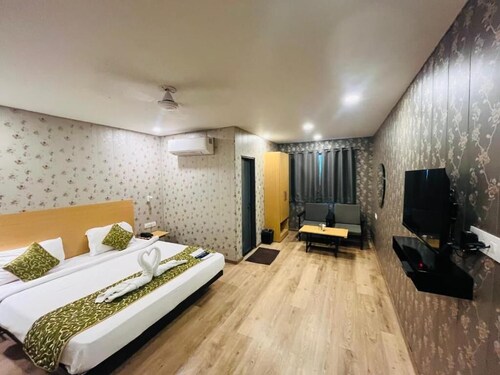 Hotel Elite Stay By The Rahul
