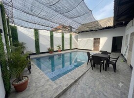 Una piscina techada