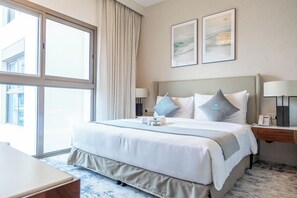 Apartamento, sacada | Ferros/tábuas de passar roupa, Wi-Fi de cortesia