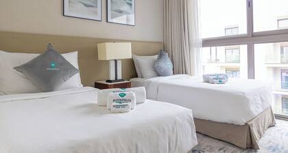 Bloomfields 2BR with maid Address Resid