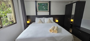1 bedroom, iron/ironing board, travel cot, free WiFi