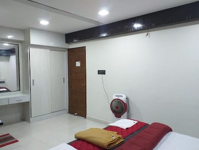 Grand Meridian By Go2 Hotels and Resorts