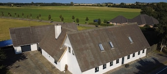 Charming villa "right in the heart of it all"