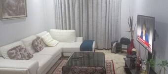 Luxurious 4-Bedroom House Rental with Pool Access in Ngaka Modiri Molema