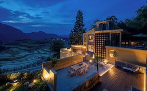 Outdoor dining - Zhangjiaijie Xuzhu Hotel (Zhangjiajie)