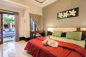 Room - 🌴 Hidden Tropical 1BR Villa in Sanur | Walk to the Beach (Denpasar)