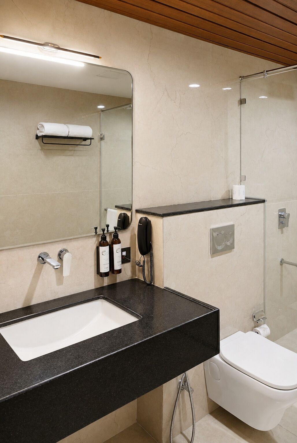 Standard Room, Resort View | Bathroom