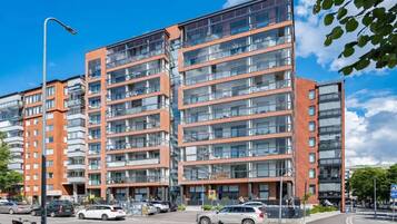 Comfort-studiolejlighed - balkon - udsigt til gårdsplads | Udendørsområde