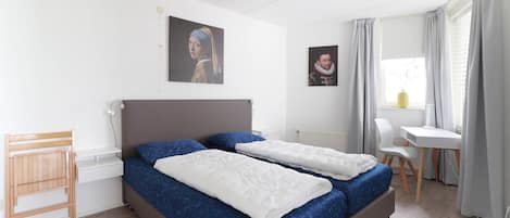 2 chambres, fer et planche à repasser, Wi-Fi gratuit