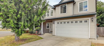 East Vancouver Home Near Trails & Lacamas Lake