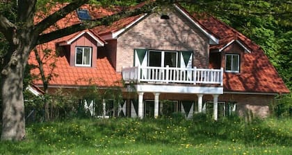 Hütte in Hohwacht mit Schwimmbecken