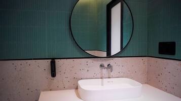 Kamar Double Superior, balkon | Kamar mandi