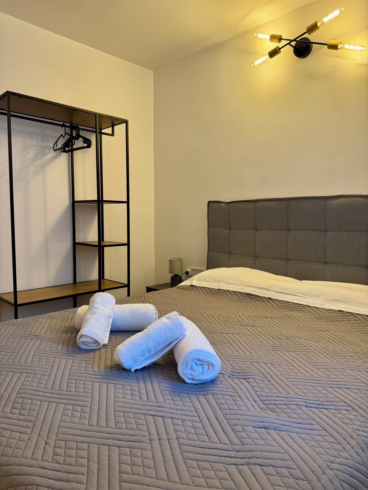 1 Schlafzimmer, Bügeleisen/Bügelbrett, Internetzugang, Bettwäsche