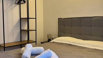 1 Schlafzimmer, Bügeleisen/Bügelbrett, Internetzugang, Bettwäsche