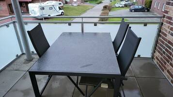 Buiten dineren