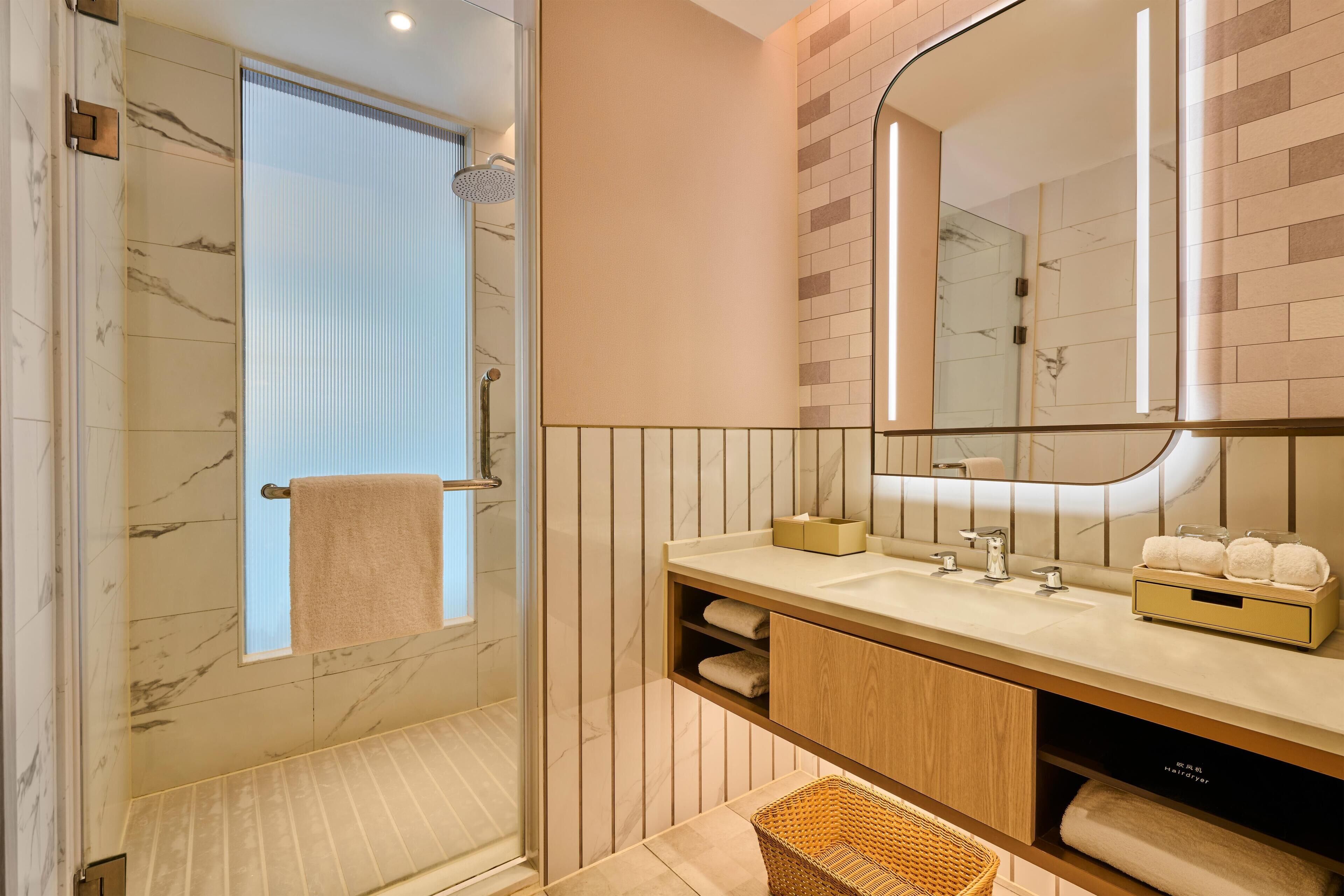 Twin Room, 2 Single Beds | Bathroom