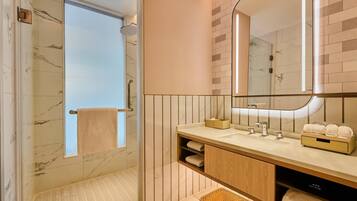 Twin Room, 2 Single Beds | Bathroom