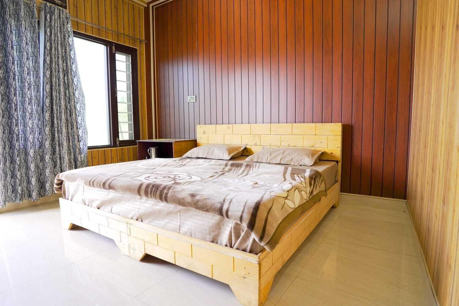 Standard Room, Hill View