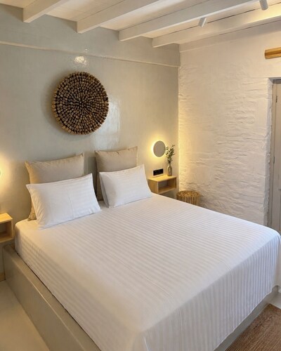 Dryope Luxury Living
