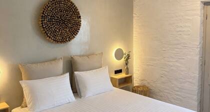 Dryope Luxury Living