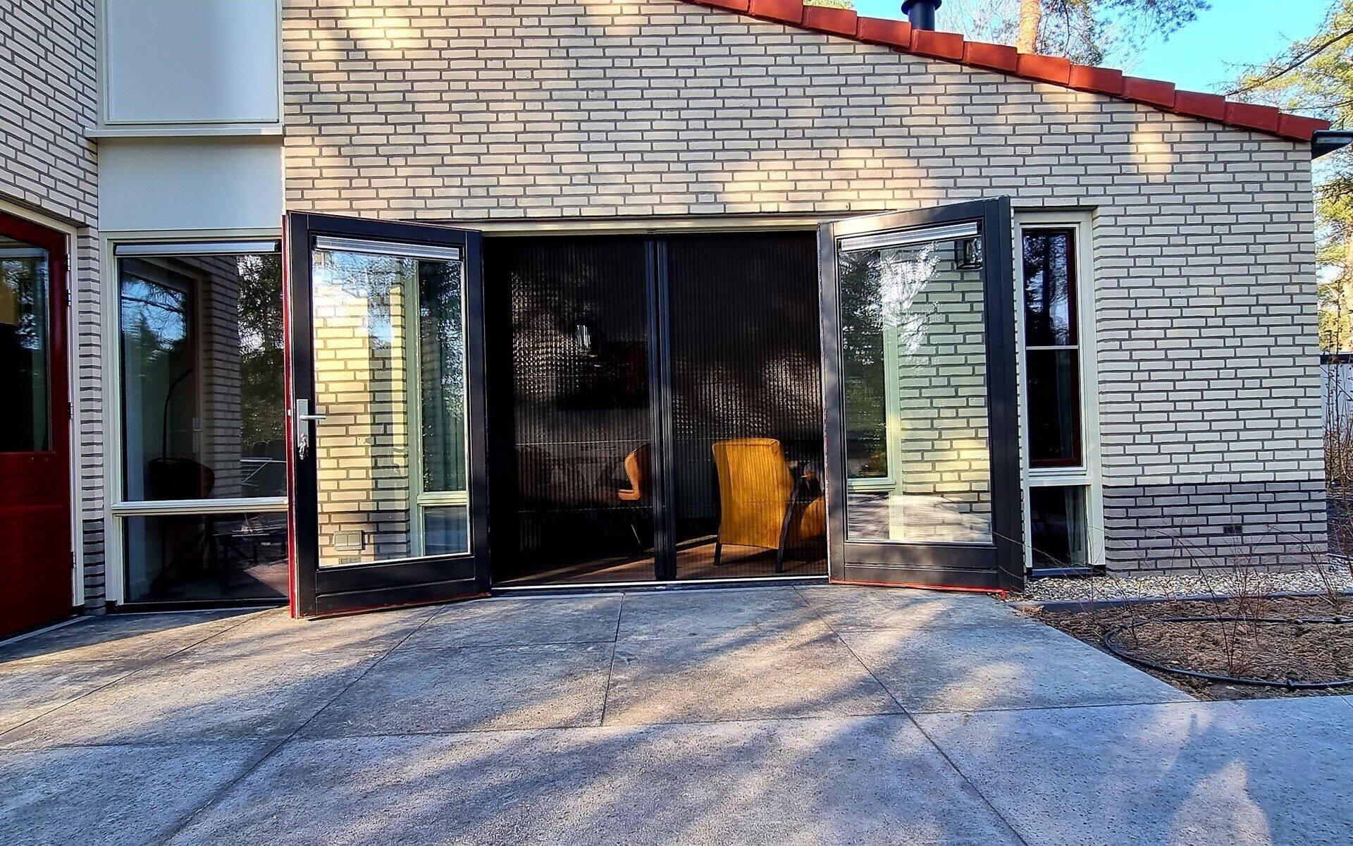Exterior detail