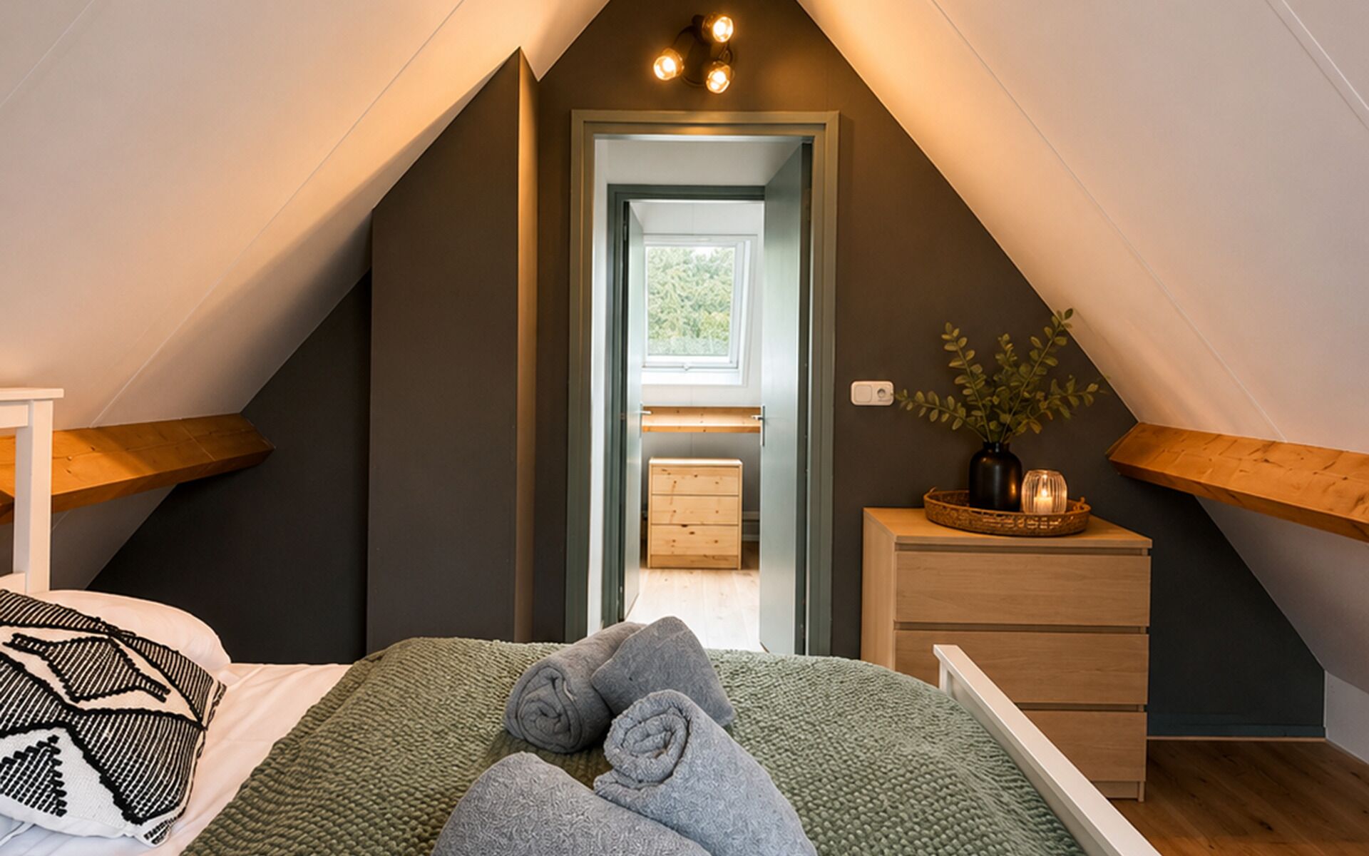 2 Schlafzimmer