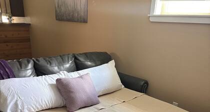 Quaint 1-bedroom townhome with AC in Kemmerer