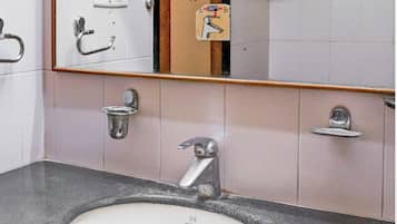 Shower, towels, soap, shampoo