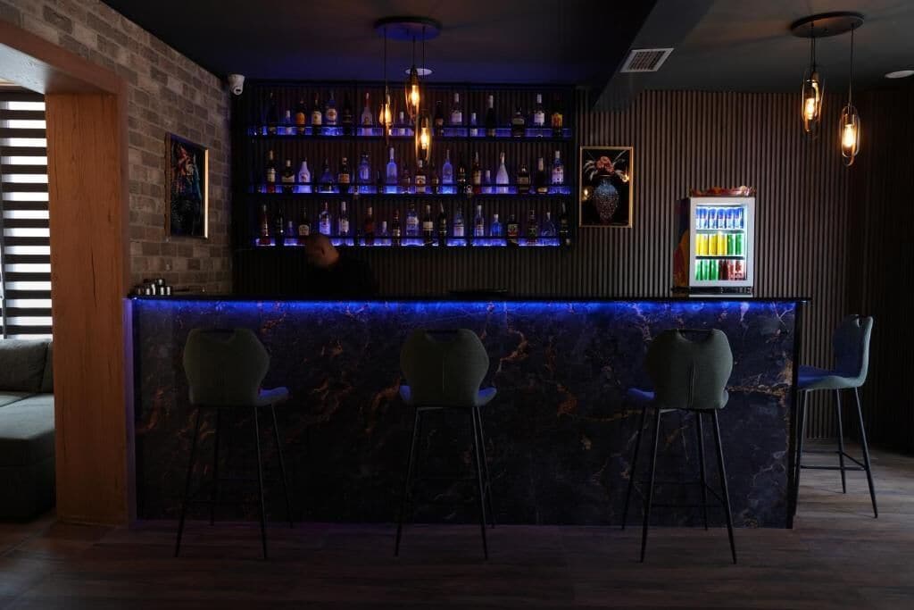 Bar (en la propiedad)