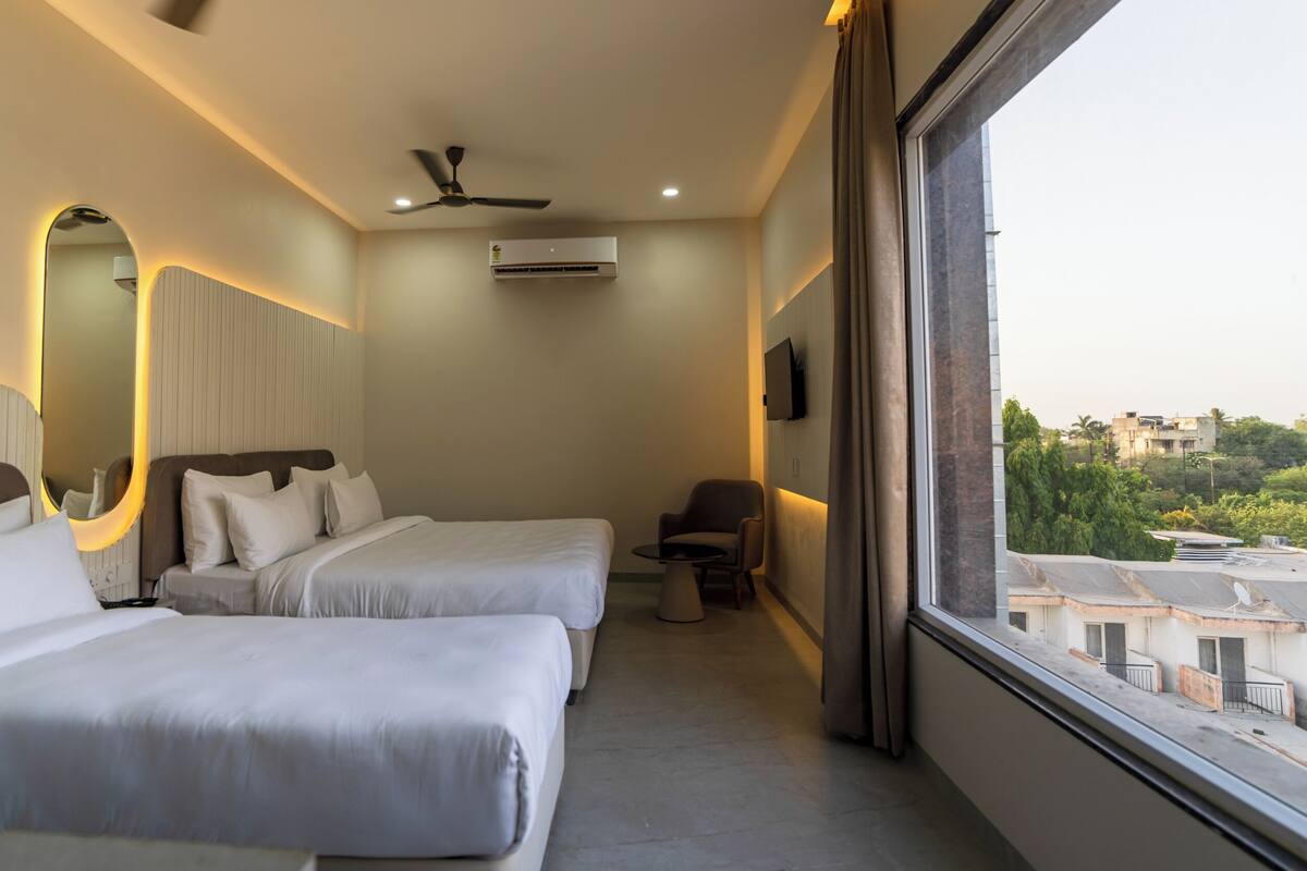 ห้องลักซ์ชัวรี่ทริปเปิล | Wi-Fi ฟรี