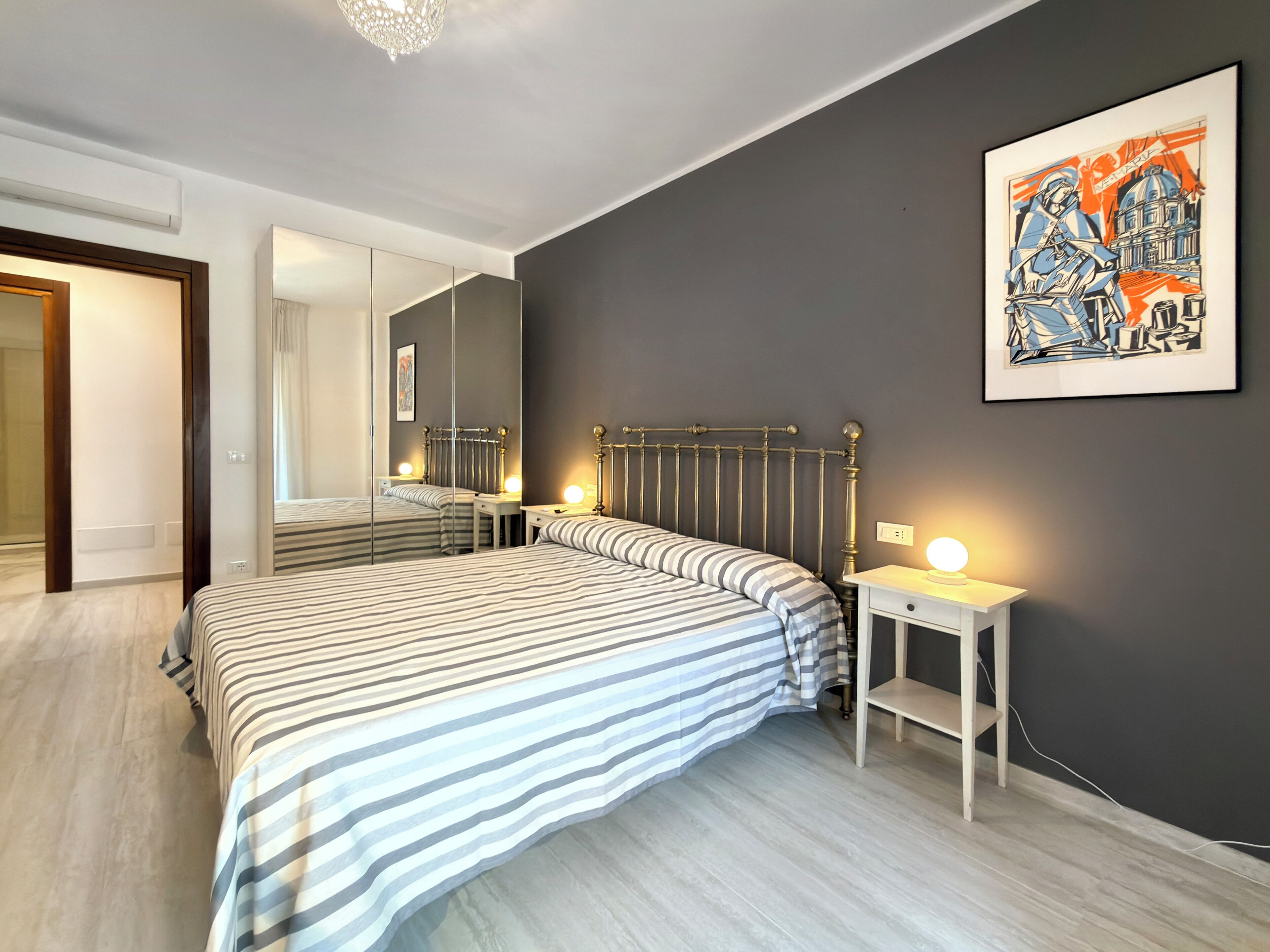Appartement, 3 slaapkamers, uitzicht op de stad | Een strijkplank/strijkijzer, gratis wifi, beddengoed