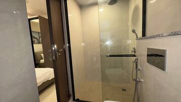 Deluxe-Apartment, Meerblick | Badezimmer