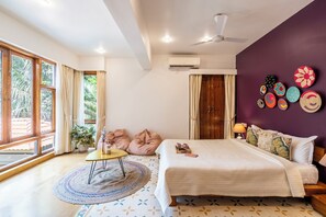 Deluxe Villa, 4 Bedrooms, Private Pool - Staymaster Shangrila-4BR Private villa  (Marra)