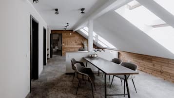 Luxury Suite | In-room safe, desk, laptop workspace, soundproofing