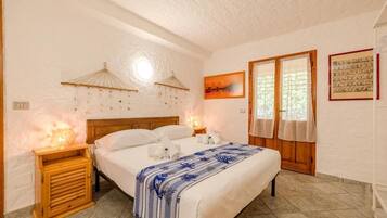 Apartment, 1 Bedroom | Iron/ironing board