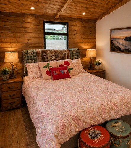 Oceanview Cosy Cabin