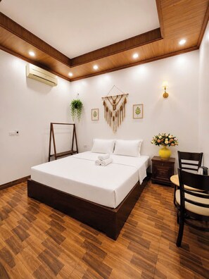 Phòng Deluxe, quang cảnh vườn | Bàn ủi/dụng cụ ủi quần áo, truy cập Internet không dây miễn phí 