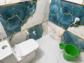 Bathroom - Spacious 5-bedroom building in marvelous Mathura with AC (mathura)
