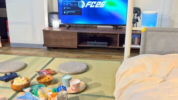 1 bedroom, desk, WiFi (free), bed sheets