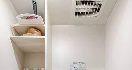 ★BEST DEAL★ 2-Min to Subway, free Netflix, PS4 & LUUP Bike, center of Kobe city