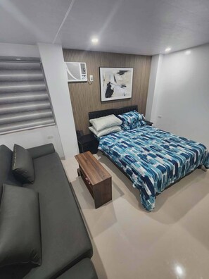 Suite exclusive, balcon, vue partielle sur le lac | Accès au Wi-Fi (inclus)